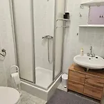 Biro-apartments *